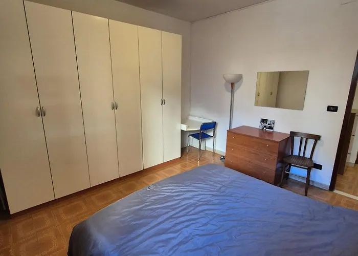 Viale Oberdan 11b Apartament