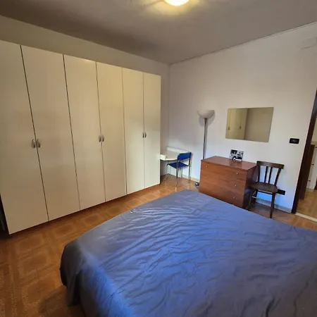 Viale Oberdan 11b Apartman