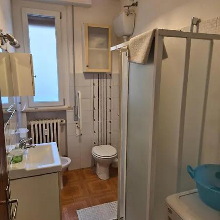 Viale Oberdan 11b Apartman