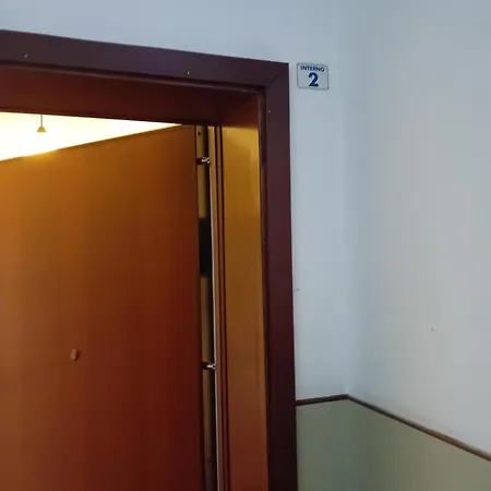 Viale Oberdan 11b Apartman Ferrara